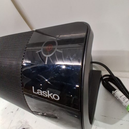 LASKO LOW PROFILE CERAMIC BASEBOARD HEATER - 1500W - BLACK (MODEL:3824662) image 4