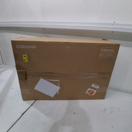 SAMSUNG ODYSSEY G7 4K UHD 144HZ SMART GAMING MONITOR - 27" (MODEL: LS27DG702ENXZA) image 5