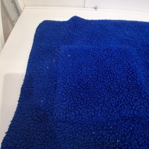 LICENSED TORONTO MAPLE LEAFS FLEECE THROW BLANKET WITH POCKETS - 6.5FT X 2FT - BLUE image 3