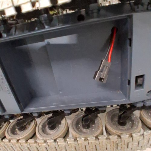 SUPDEX RC ALLOY METAL REMOTE CONTROL ARMY TANK - 1:18 SCALE - METAL TIGER I image 4