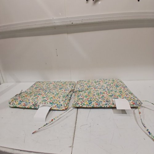 2PK ROOM ESSENTIALS OUTDOOR PATIO SEAT CUSHIONS - 17" X 17" - FLORAL image 2