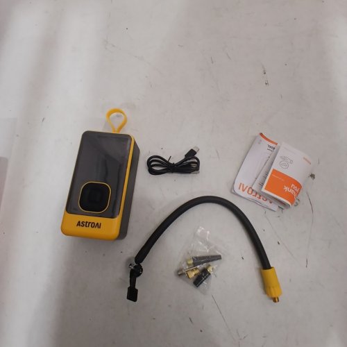 ASTROAI PORTABLE CAR AIR PUMP - 150 PSI, 45W, 7.4 V 1800 MAH - BLACK / YELLOW (MODEL: AIRUN L7AIR) image 3