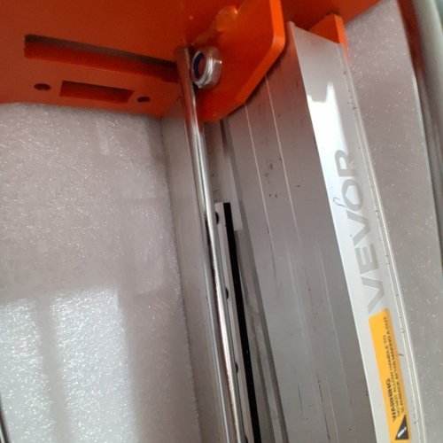 VEVOR 12MM MAX VINYL FLOOR CUTTER WITH TELESCOPING SUPPORT PLATE -12" image 4