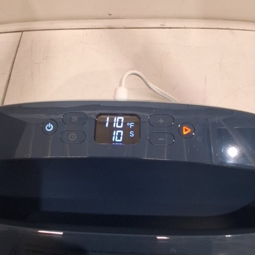 CRICUT EASYPRESS® SE HEAT TRANSFER MACHINE - 12" X 10" - BLUE - (MODEL: 2012729) image 2