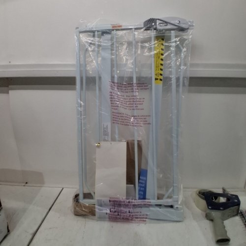 REGALO EASY STEP SAFETY GATE - 29"- 38.5" - WHITE (MODEL : 1160-DS) image 2