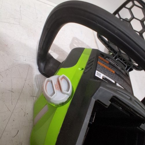 GREENWORKS PRO CORDLESS CHAINSAW *TOOL ONLY* - 40V - 16"- GREEN/BLACK (MODEL: 2000800/CSF401) image 4