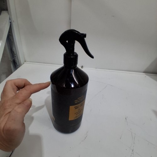 ANTIGA 1860 ROOM SPRAY - 1L - AMBER AND VANILLA image 3