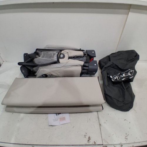 GRACO PACK 'N PLAY PORTABLE PLAYARD WITH CARRYING BAG - 40" X 28" X 30" - OAKLEY FASHION / BLACK/ GREY (MODEL: 2084226) image 2