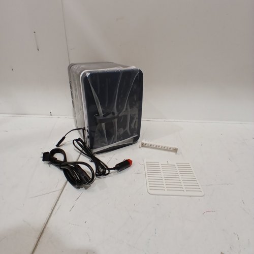 PORTABLE CAR MINI FRIDGE - 12V - 6L - GREY image 5