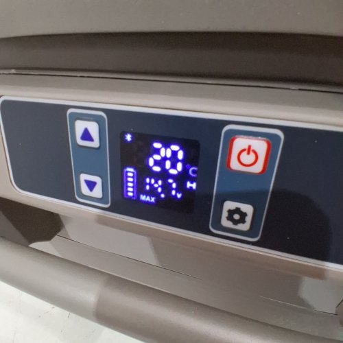 EUHOMY CAR ELECTRIC REFRIGERATOR COOLER WITH APP CONTROL - 32QT - 12V - GREY (MODEL: CF001-35GR-CAEH)) image 2