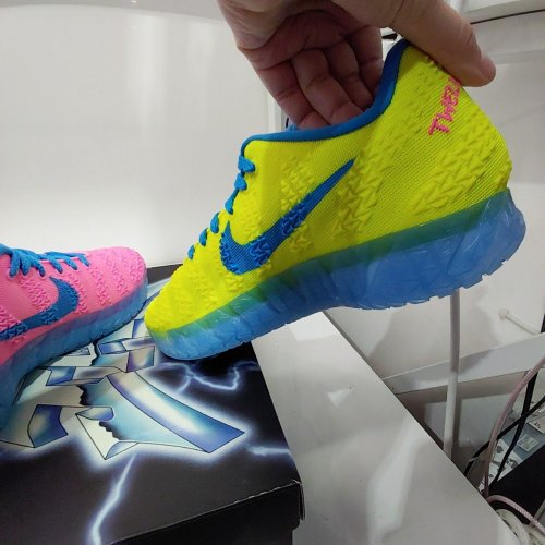 MEN'S NIKE JA 3 X KOOL AID BASKETBALL SHOES - 10.5 - LEMON VENOM / LIGHT GREEN SPARK / PINK BEAM / LIGHT PHOTO BLUE (STYLE: IW1159-700) image 7