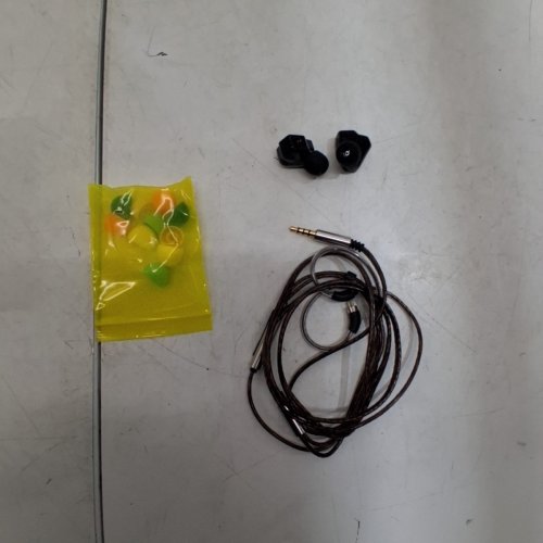 7HERTZ SALNOTES ZERO DYNAMIC DETACHABLE WIRED EARBUDS - BLACK image 4