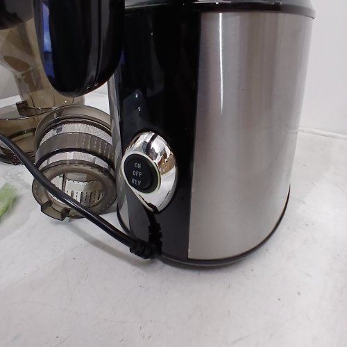 OHTE SLOW MASTICATING JUICER FOR FRUITS & VEGETABLES, 250W - 3.9" CHUTE - STAINLESS STEEL (MODEL: OHCL2023L) image 2