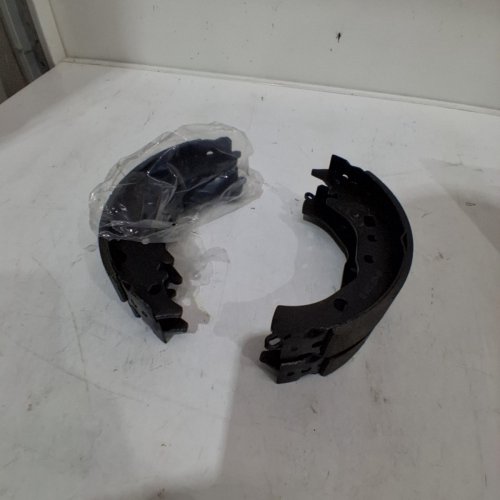 TOP QUALITY REAR DRUM BRAKE SHOE REPLACEMENT KIT - COMPATIBLE WITH VARIOUS SCION AND TOYOTA MODELS (MODEL: NB-945B) image 2