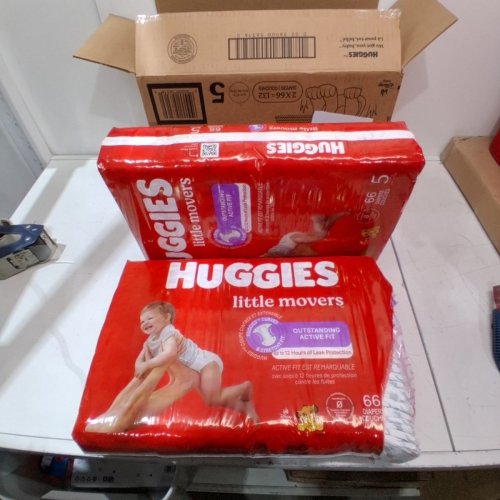 131PK HUGGIES LITTLE MOVERS DIAPERS - SIZE 5 (27+LBS) - DISNEY BABY LION KING (MODEL: 56316) image 2