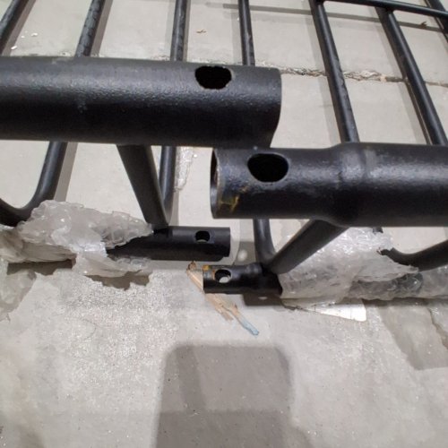 VEVOR ROOF RACK CARGO BASKET - HEAVY-DUTY 500LB CAPACITY UNIVERSAL ROOF RACK BASKET, BLACK (MODEL: BYCD-003) image 4