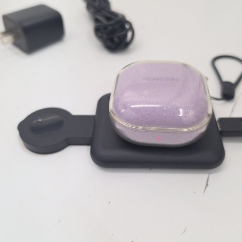 JUST WIRELESS 2-IN-1 PORTABLE WIRELESS CHARGING PAD FOR APPLE, ANDROID, AND APPLE WATCH - 15W - BLACK (MODEL: 04101-V) image 2