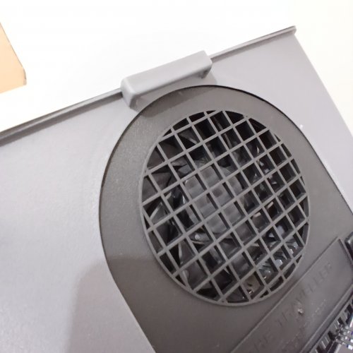 KOOLATRON TRAVELER III P9 THERMOELECTRIC ICELESS COOLER/WARMER - 9.3L - GREY image 2