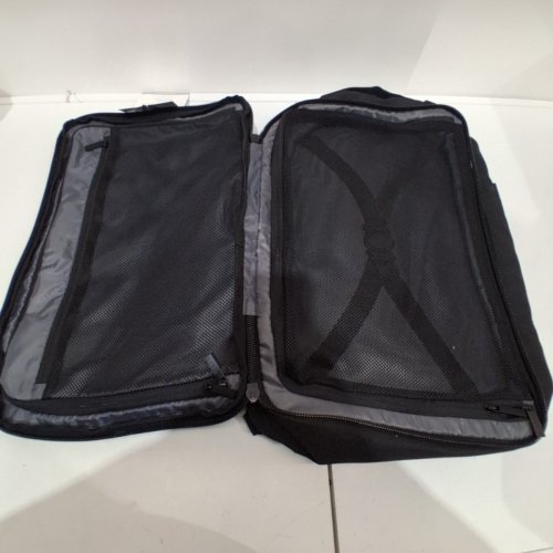 BUGATTI ULTIMATE 2-IN-1 DUFFLE BAG/BACKPACK - 17.3" LAPTOP COMPARTMENT - BLACK (MODEL: 1753685) image 3