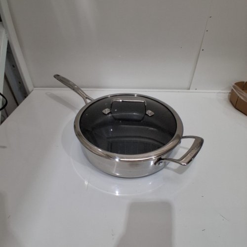 HENCKELS PARADIGM SAUCEPAN SKILLET WITH LID- 3-PLY FOR INDUCTION COOKTOP - 3.8 QT - STAINLESS STEEL image 4