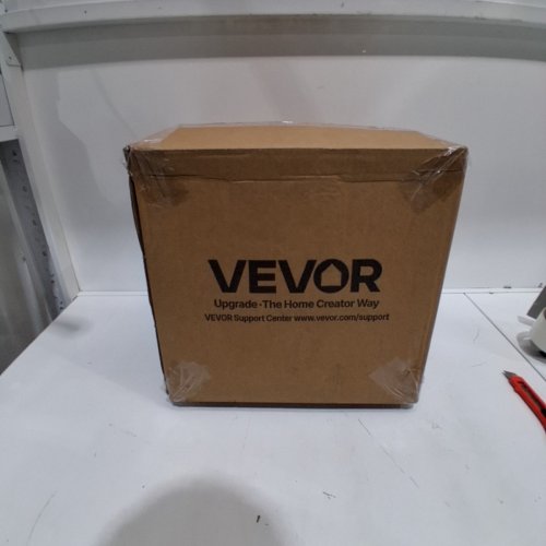 4PK VEVOR ADJUSTABLE TRAFFIC DELINEATOR POST CONES WITH 8FT CHAIN - BLACK/YELLOW (MODEL: CC-F03-N-RW-4PCS-2.5M) image 3