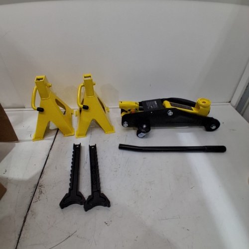 LOW PROFILE PISTON QUICK LIFT PUMP FLOOR JACK WITH STANDS - 2 TON - YELLOW/BLACK (MODEL:VL-80020) image 2