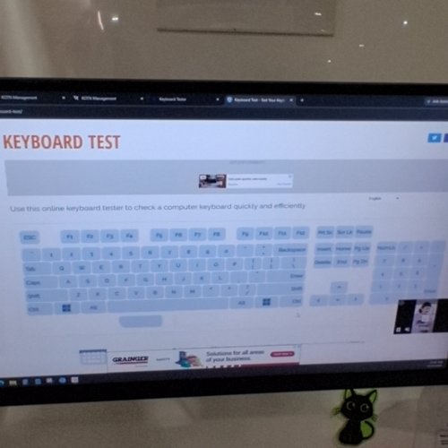ONN. WIRED USB KEYBOARD - 104 KEYS - BLACK image 3