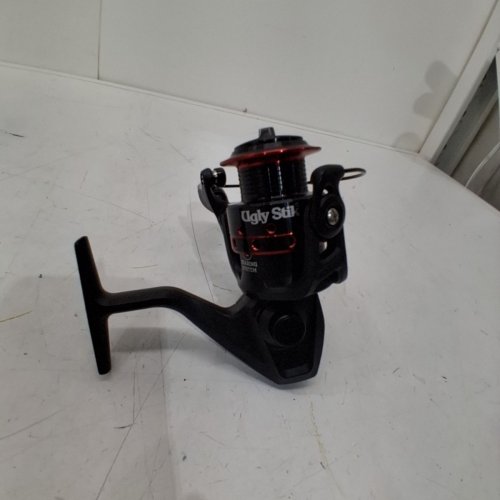 UGLY STIK SPINNING FISHING REEL - GEAR RATIO 5.2:1 - BLACK / RED image 3