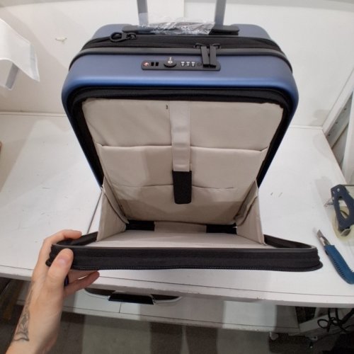 LUGGEX FLO CORE LIGHTWEIGHT FRONT OPENING CARRY-ON LUGGAGE - 20" - BLUE image 4