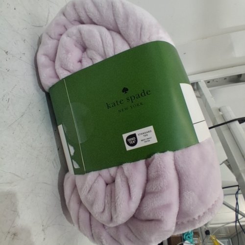 KATE SPADE PLUSH THROW BLANKET - 60" X 70" - PALE PINK (MODEL: 1859162) image 5