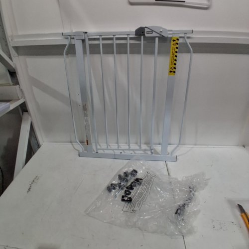 BABELIO AUTO-CLOSE BABY GATE - 26"-43" - WHITE (MODEL: CB-M-101) image 2