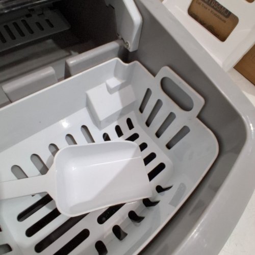 FRIGIDAIRE SELF-CLEANING COUNTERTOP ELECTRIC ICE MAKER - MAKES 26LBS OF ICE/DAY - BLACK (MODEL: EFIC120-BLKSS-SC) image 7