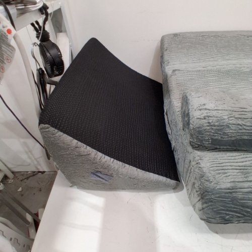 4PC LUCRESTA ORTHOPEDIC BED WEDGE PILLOW SET WITH 45D MEMORY FOAM FOR BACK, NECK, & LEG PAIN RELIEF WITH ADJUSTABLE SUPPORT PILLOWS - GREY (MODEL: L-BW4-DG) image 3
