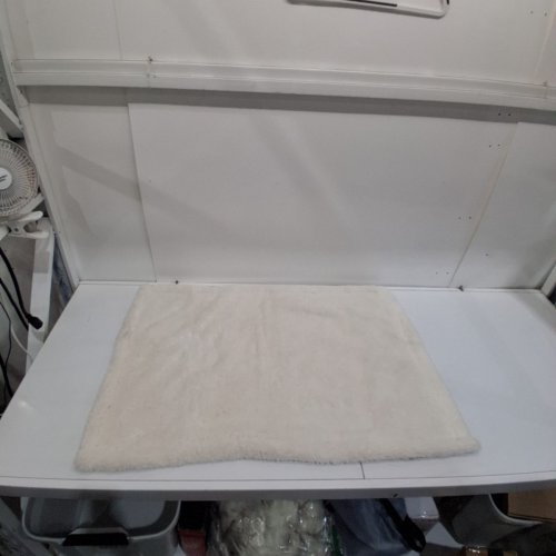 SOFT FLUFFY FLEECE PET BLANKET - 38" X 26" - CREAM image 2