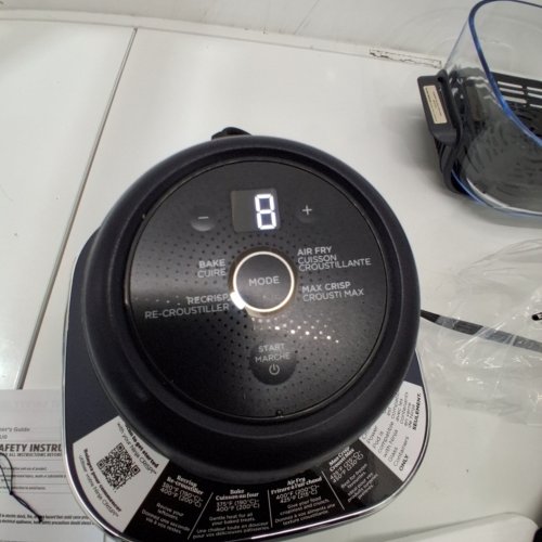NINJA CRISPI PORTABLE COOKING SYSTEM - 4QT - BLUE (MODEL: ‎FN101CGY) image 2