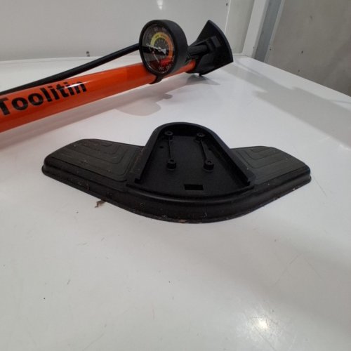 TOOLITN HIGH PRESSURE BIKE TIRE PUMP WITH GAUGE, MAX 160 PSI, COMPATIBLE WITH PRESTA AND SCHRADER MODELS, ORANGE/BLACK, (MODEL:‎TOOLITIN-P32B-14) image 3