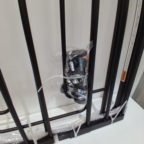 SAFETY 1ST CONTEMPORARY TALL & WIDE GATE WITH SECURETECH - 29"-47" X 36" - BLACK (MODEL: GA176CBLKF2) image 3