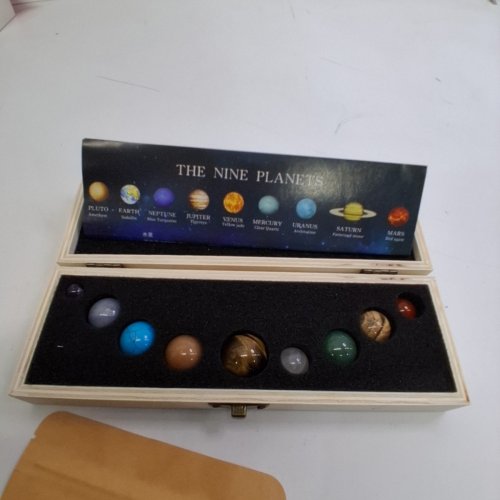 NINE PLANETS CRYSTAL SPHERE SET WITH DISPLAY CASE - MULTICOLOR image 3