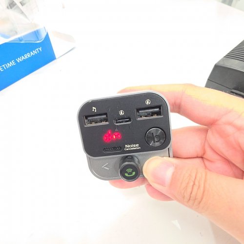 JUST WIRELESS CAR BLUETOOTH FM TRANSMITTER WITH USB-C AND USB-A PORTS - 30W - SILVER/BLACK (MODEL: 20088) image 3