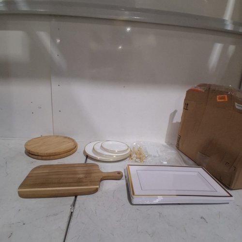 19PC PARTY SERVING PLATE SET WITH CHARCUTERIE BOARD - 6" - 14" - WHITE AND GOLD / NATURAL WOOD image 2