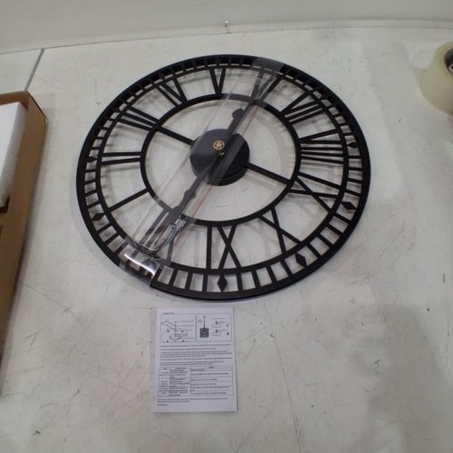 OUTDOOR ROMAN NUMERALS GARDEN WALL CLOCK - 31" - BLACK image 3