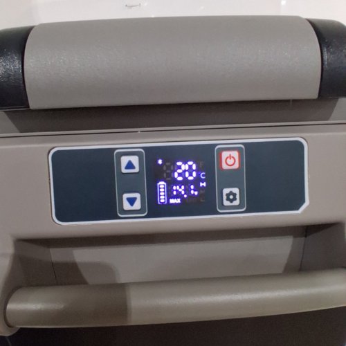 EUHOMY PORTABLE CAR REFRIGERATOR, 240V, 60HZ - 52QT - GREY - (MODEL: CF001-55GR) image 2
