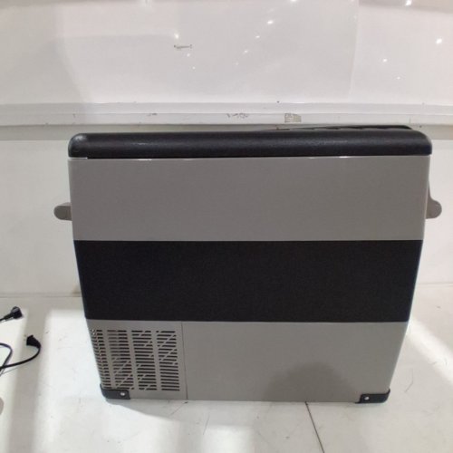 EUHOMY PORTABLE CAR REFRIGERATOR, 240V, 60HZ - 52QT - GREY - (MODEL: CF001-55GR) image 3
