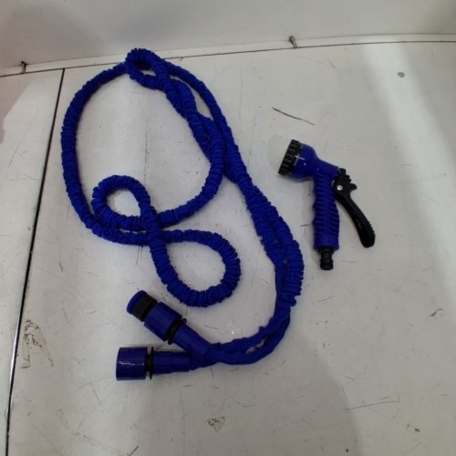 EXPANDABLE FLEXIBLE GARDEN HOSE WITH SPRAY NOZZLE - 15FT - BLUE/BLACK image 2