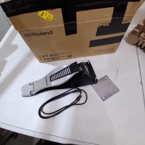 ROLAND HI-HAT CONTROL PEDAL - BLACK (MODEL: FD-8) image 4