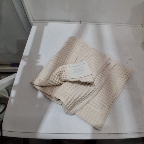 CASALUNA 100% COTTON DECORATIVE WAFFLE BATH TOWEL - 30" X 56" - BEIGE image 3