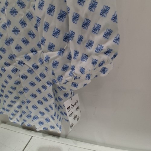 WOMEN'S BARILOCHE PRINTED BLOUSE - SMALL/MEDIUM - 38 - WHITE / BLUE (STYLE : BOSA) image 3