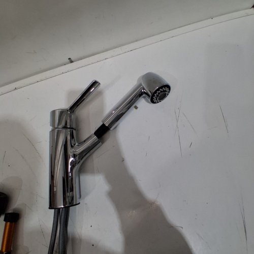 MOEN METHOD ONE-HANDLE PULLOUT MODERN KITCHEN FAUCET WITH POWER CLEAN - 10" - CHROME (MODEL: 7585C) image 3