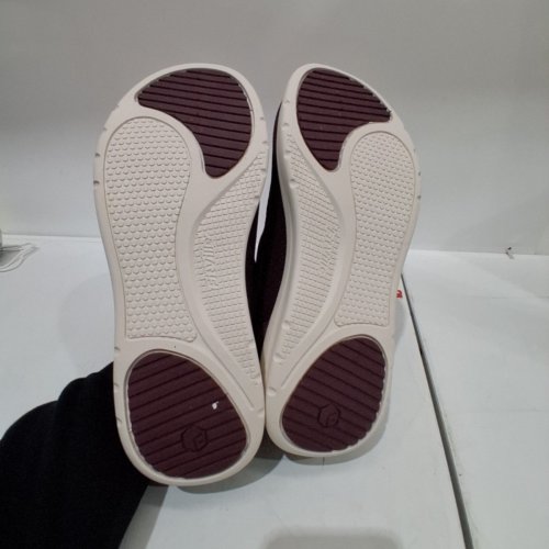 WOMEN'S FITVILLE SLIP-ON SHOES - 11W - BURGUNDY image 3