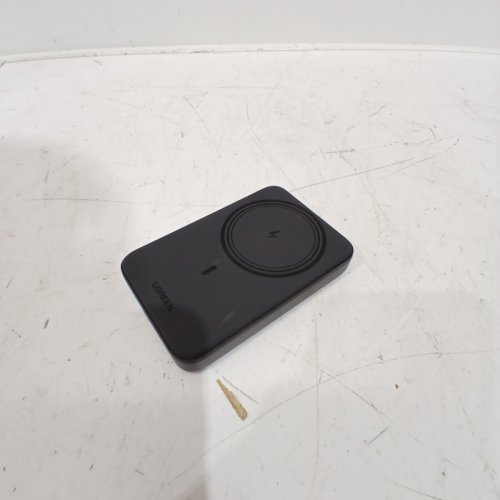 UGREEN MAGNETIC ATTACHMENT WIRELESS POWER BANK - 10000 MAH, 7.5W/20W - BLACK (MODEL:PB561) image 3